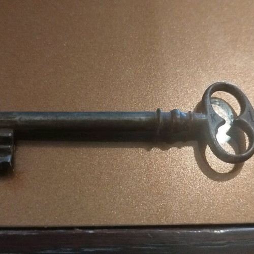 Key like new, old Swiss 1920-1930
