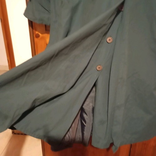 Trench coat men's green size L like new