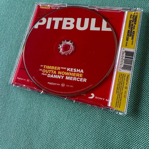 Pitbull & Kesha Timber CD single like new, pop