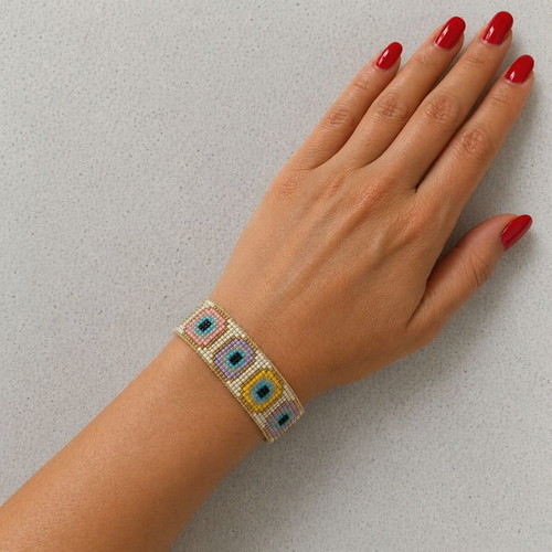 Handmade miuki bead bracelet new, multicolor