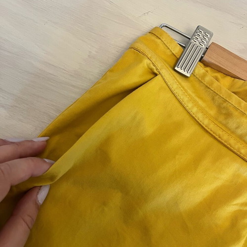 Yellow pants used, size Small, elastic fabric