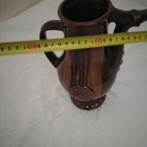 Collectible ceramic jug like new