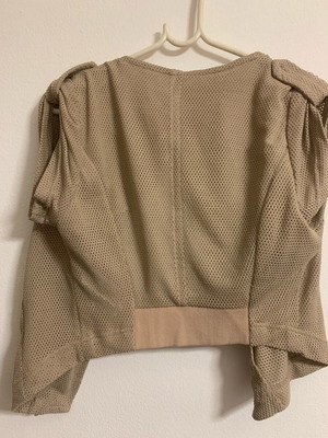 Stradivarius beige blouse with zipper like new, size M