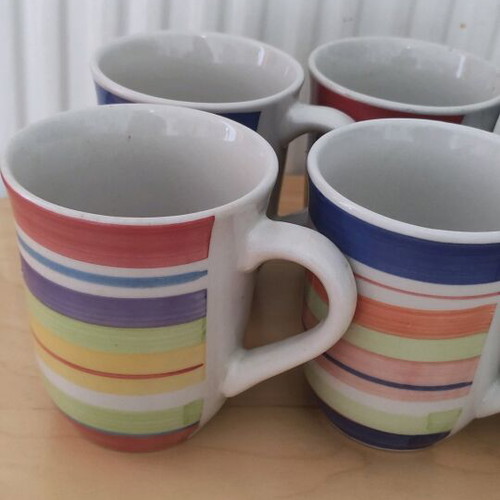 Mugs used, pack of 6 in beige and blue tones
