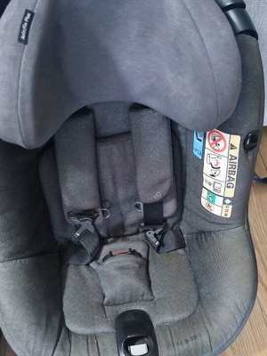 Maxi-Cosi AxissFix Plus car seats like new with ISOFIX and 360° rotation, set of 2