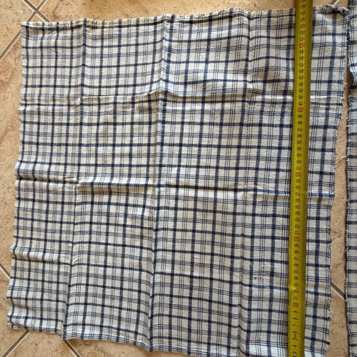 Handmade vintage tablecloth and 7 napkins used, 100% cotton