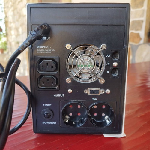 Accupower UPS BL2 1400 used, inverter with panel support