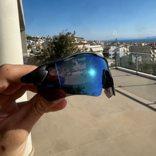 Oakley Radar EV Path sunglasses like new, multicolor