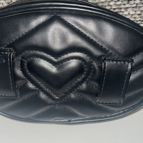 Belt bag with embossed quilted heart design, new