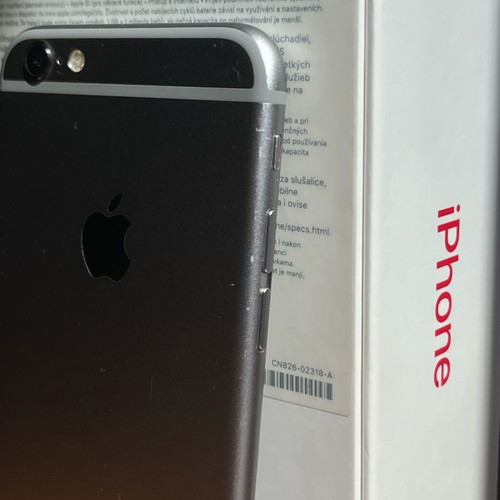 iPhone 6 64GB used with replaced screen and 100% battery health