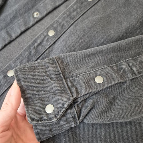 Zara Man Distressed Denim Shirt Relaxed Fit Size S like new