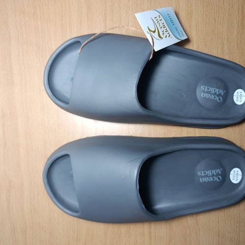 Ocean Addicts unisex slides, grey