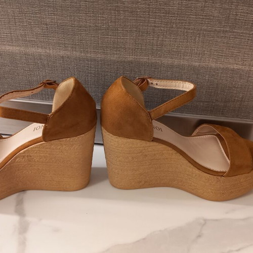 Platform sandals size 37 used, beige and brown