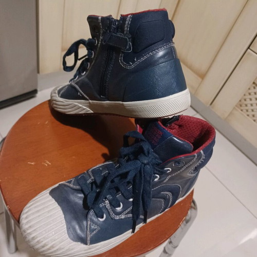 Geox children's leather ankle boots size 37 like new, blue