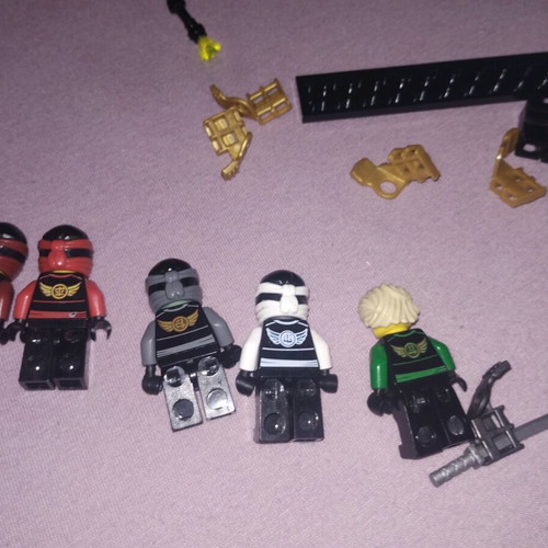 Lego Ninjago like new, Kai, Cole without ghost face, Zane, Loyd