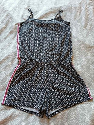 Esmara Black Romper like new, size S