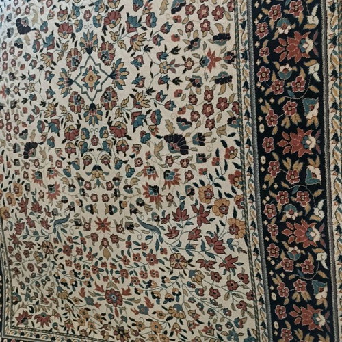 Synthetic machine-made rug 2.00x3.00 new, velvet texture, antistatic