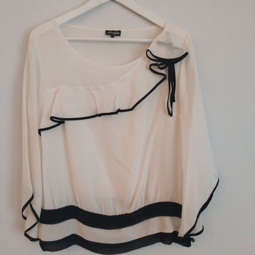 Juci Fair women's silk blouse size 46, black and white