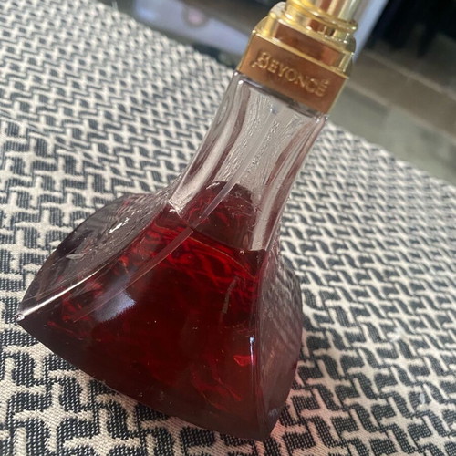 Beyonce Heat Eau de Parfum 100 ml women's perfume used, without cap