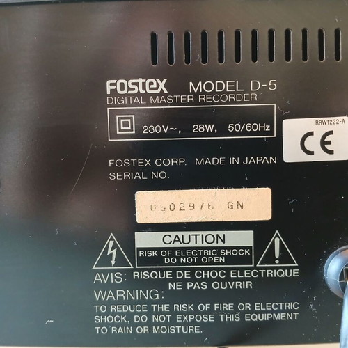 Fostex D5 Digital DAT Master Recorder like new