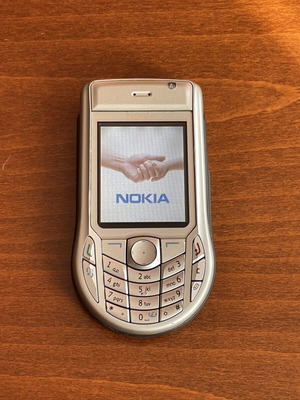 Nokia 6630 phone used with original battery and charger