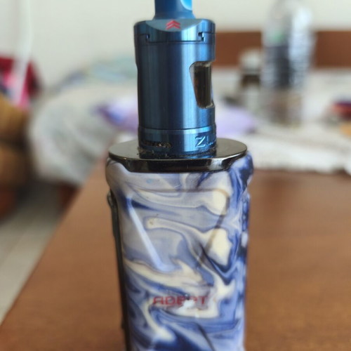 Electronic cigarette slightly used