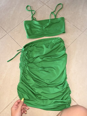 Small green fashion set, brand new