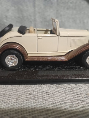 Μεταλλική μινιατούρα Ford Model A Roadster 1931 μεταχειρισμένη