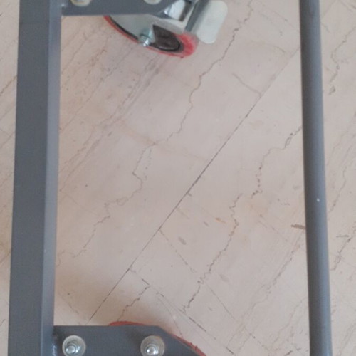 Metal trolley ZOWN like new with 4 wheels and brake