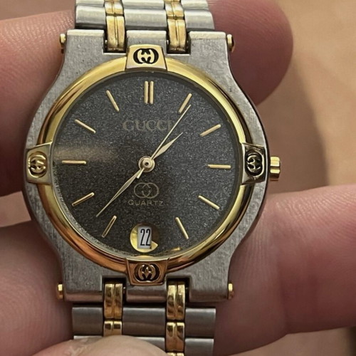 Gucci vintage watch excellent condition, not working