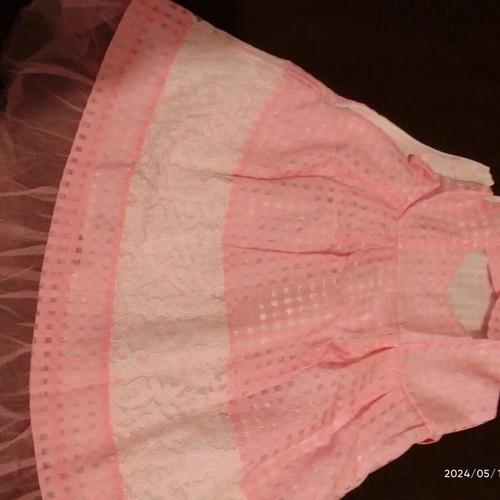 Sam 0 13 girls dress like new, ages 3-4