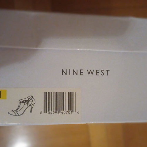 Nine West women's sandals used, size 40, black