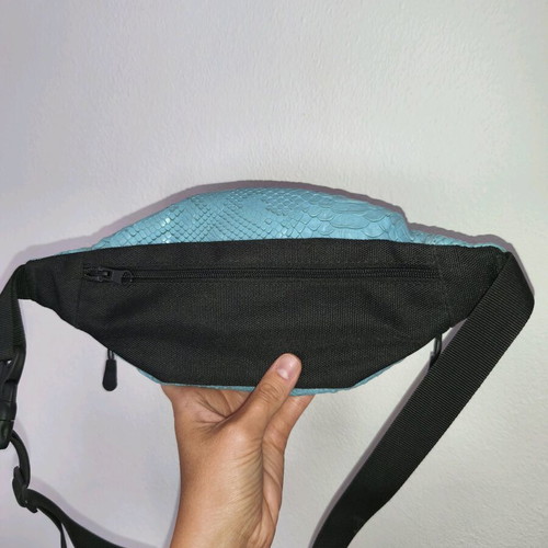 Turquoise snakeskin effect belt bag used