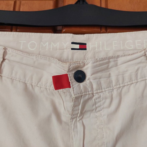 Tommy Hilfiger men's capri cargo pants like new, beige, cotton blend