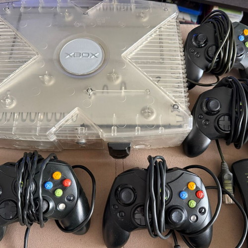 Xbox Original Crystal Edition 80GB softmod used console with 4 controllers