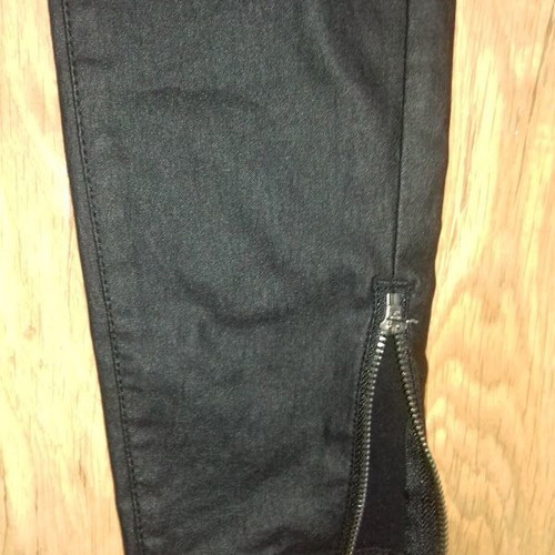 Stradivarius jeans size 40 waterproof, elastic, leather-like like new