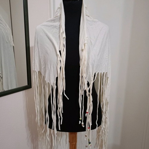 Boho shawl like new, white-cream with fringes