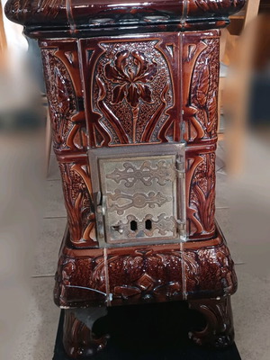 Ceramic wood stove