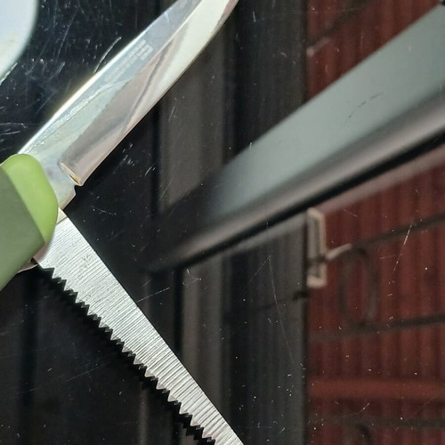 Crivit multitool pocket knife used with five functions