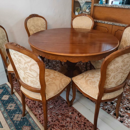 Vintage wooden dining set with 6 chairs used