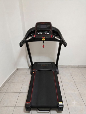PowerTrain Electric Treadmill like new, foldable