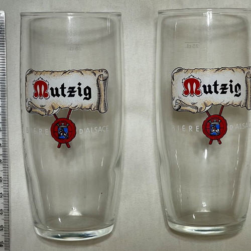 Mützig Beer Glasses set of 2 like new, vintage collectible