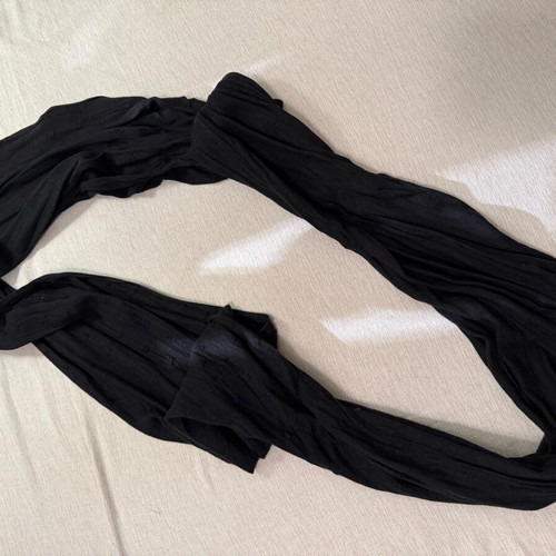 Artisti Italiani scarf like new, black