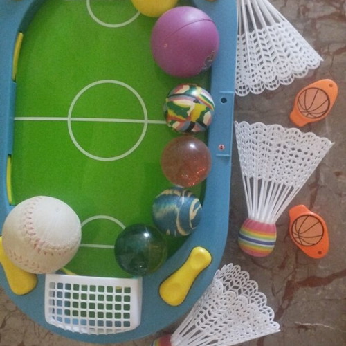 Football game and balls used