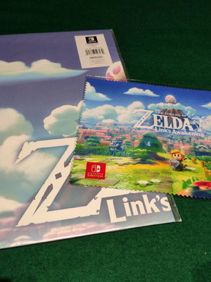 The Legend of Zelda Links Awakening collectible items new, pack of two