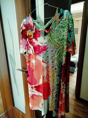 Mango dress with colorful print, like new, size XL