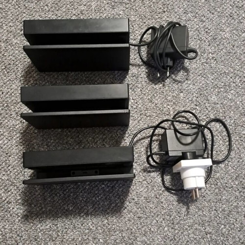 Nintendo Switch Official Dock Station like new with HDMI cable