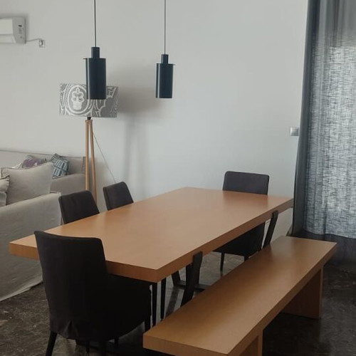 Oak dining table with 4 chairs and oak bench like new