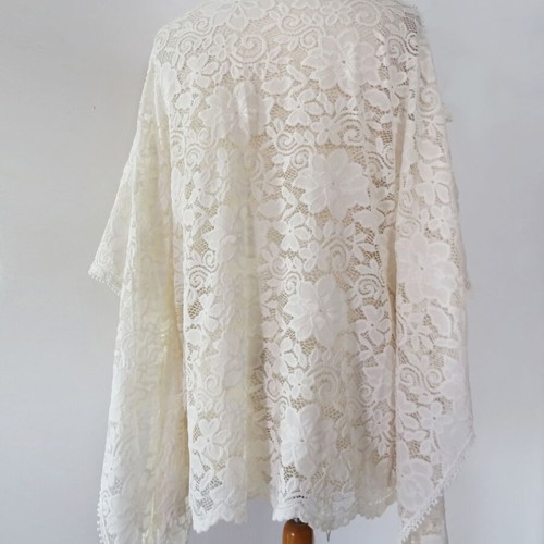 Kaftani oversized lace beachwear new, one size