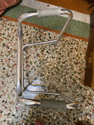 Walker (Pi) medical mobility aid